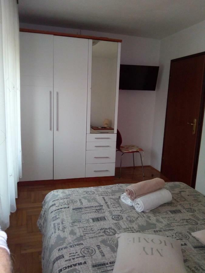 Apartments Jurisevic Ουμάγκ Εξωτερικό φωτογραφία